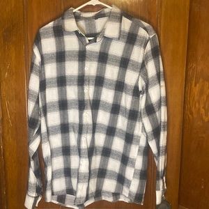 Men’s Lightweight Flannel Size: L